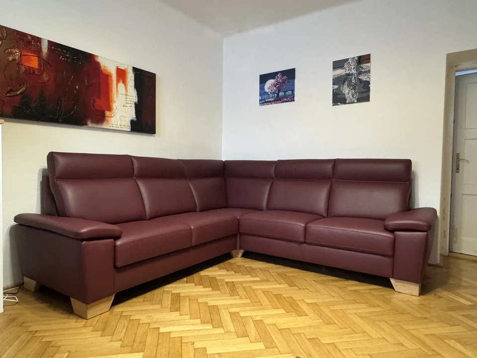 Vínová rohová souprava